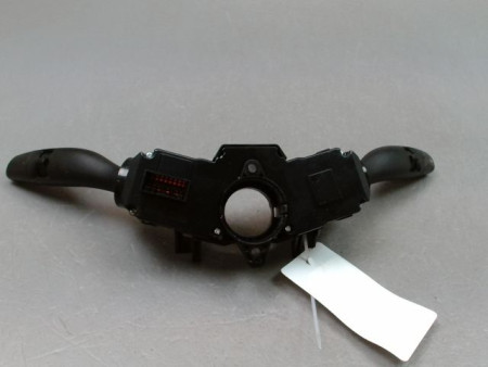 BLOC COMMODOS KIA STONIC