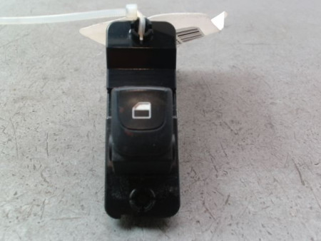COMMANDE LEVE-GLACE PORTE AVD KIA STONIC