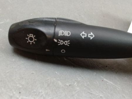 COMMANDE ECLAIRAGE HYUNDAI I 10 I Phase 1 2008-2010