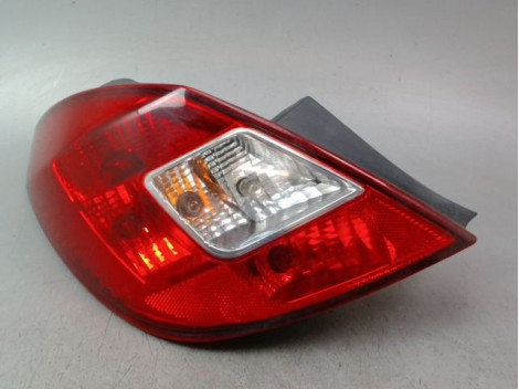 FEU ARRIERE GAUCHE  OPEL CORSA IV Phase 1 (D) 2006-2010
