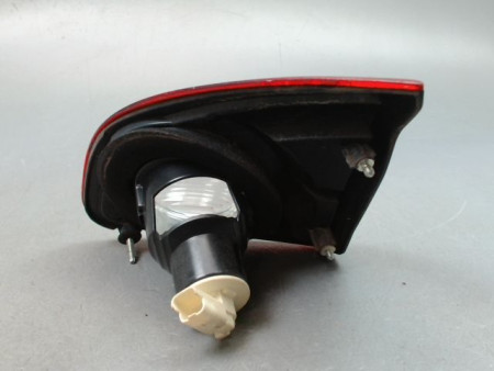 FEU ARRIERE INTERIEUR GAUCHE NISSAN QASHQAI BREAK I Phase 1 2007-2010
