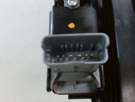 MECANISME+MOTEUR LEVE-GLACE ARRIERE DROIT PEUGEOT 208