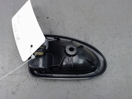 POIGNEE INTERIEURE PORTE ARRIERE DROIT RENAULT CLIO CAMPUS II Phase 2 2009-...