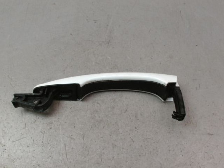 POIGNEE EXTERIEURE PORTE AVANT GAUCHE OPEL CORSA 2010-
