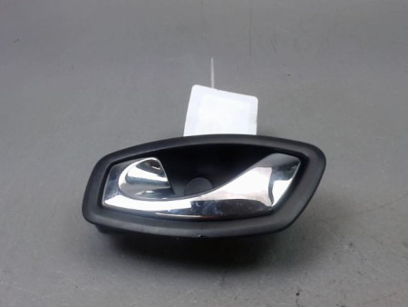 POIGNEE INTERIEURE PORTE AVANT GAUCHE RENAULT TRAFIC