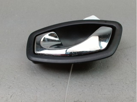 POIGNEE INTERIEURE PORTE AVANT GAUCHE RENAULT CAPTUR Phase 1 2013-...