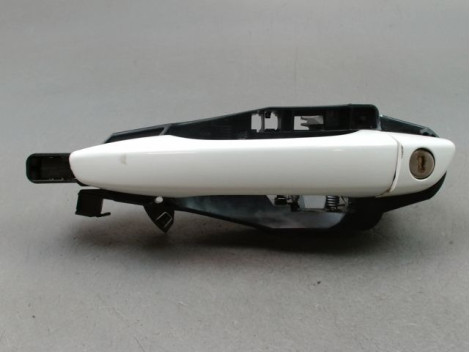 POIGNEE EXTERIEURE PORTE AVANT GAUCHE PEUGEOT 208 2012-...