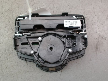 INTERIEUR COMMANDE PHARES MERCEDES CLASSE C 2007-