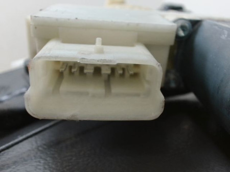 MECANISME+MOTEUR LEVE-GLACE AVANT DROIT PEUGEOT 308 2011-