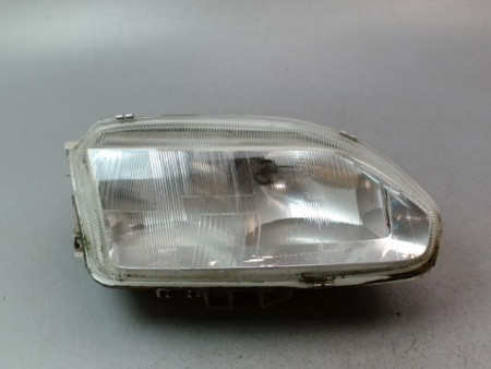 PHARE DROIT RENAULT SAFRANE Phase 1 1992-1996
