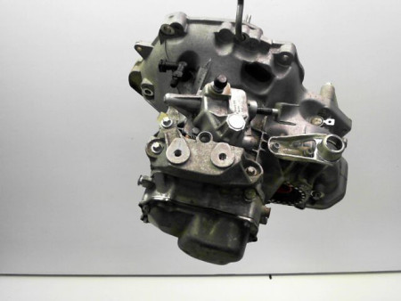 BOITE A VITESSE MECANIQUE OPEL CORSA III Phase 2  2003-2006 1.3 CDTI 