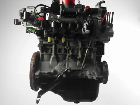 MOTEUR ESSENCE FIAT PANDA II 2003-2012 1.2 