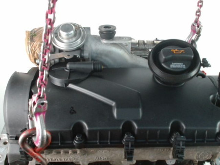 MOTEUR DIESEL VOLKSWAGEN GOLF V  2003-2008 1.9 TDI