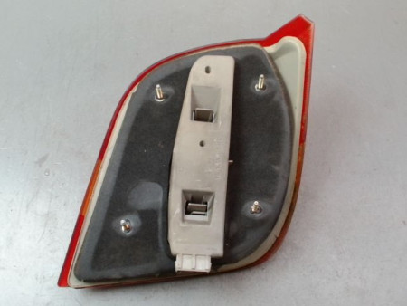 FEU ARRIERE GAUCHE  FORD FIESTA III Phase 2 1994-1996
