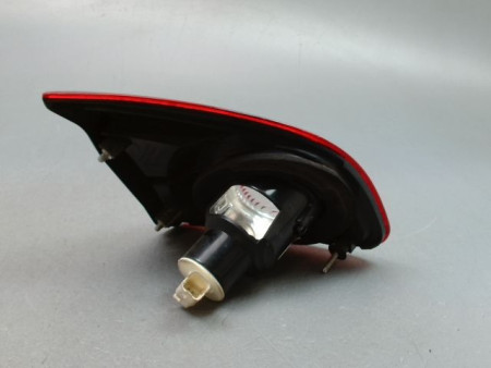 FEU ARRIERE INTERIEUR DROIT NISSAN QASHQAI BREAK I Phase 1 2007-2010