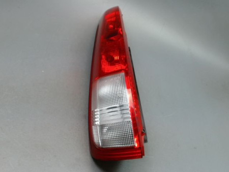 FEU ARRIERE GAUCHE  NISSAN X-TRAIL BREAK I Phase 1 2001-2003