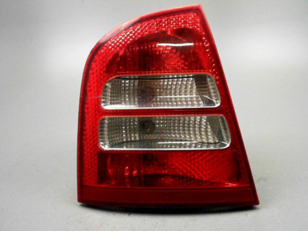 FEU ARRIERE GAUCHE  SKODA OCTAVIA I Phase 2 2000-2010