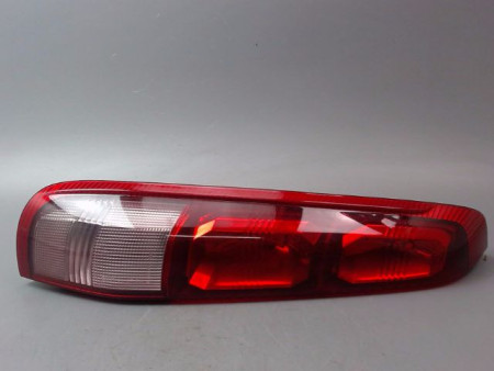 FEU ARRIERE GAUCHE  NISSAN X-TRAIL BREAK I Phase 2 2004-2007