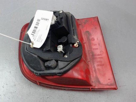 FEU ARRIERE DROIT FIAT MULTIPLA 2004-