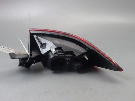 FEU ARRIERE GAUCHE  RENAULT CLIO IV Phase 1 2012-...