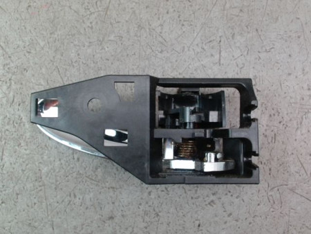 POIGNEE INTERIEURE PORTE AVANT GAUCHE TOYOTA RAV4 BREAK III Phase 1 2006-2009