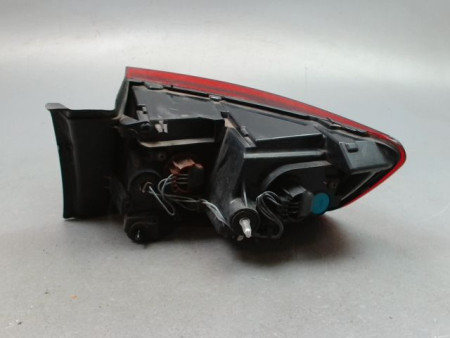 FEU ARRIERE GAUCHE  RENAULT IV