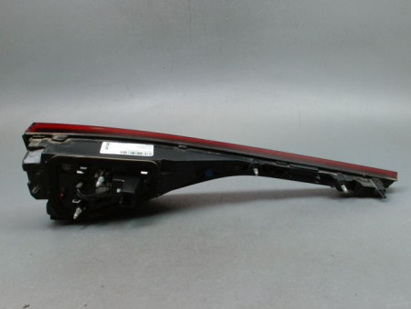 FEU ARRIERE INTERIEUR DROIT RENAULT IV