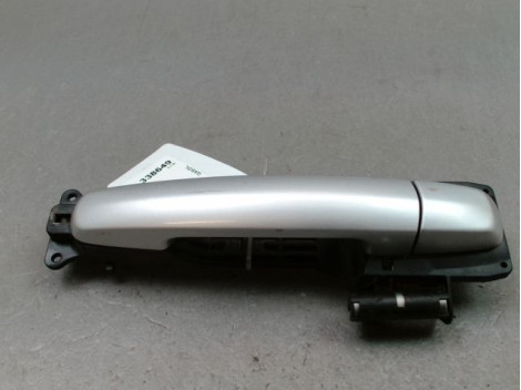 POIGNEE EXTERIEURE PORTE AVANT DROIT SUZUKI SPLASH 2008-2012