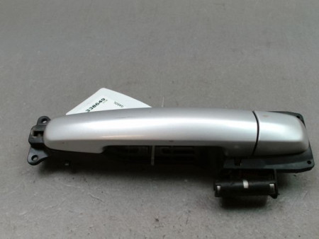 POIGNEE EXTERIEURE PORTE AVANT DROIT SUZUKI SPLASH 2008-2012