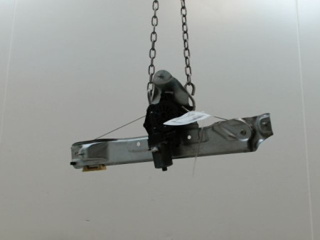 MECANISME+MOTEUR LEVE-GLACE ARRIERE GAUCHE DACIA DUSTER 2010-