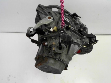 BOITE A VITESSE MECANIQUE PEUGEOT 406 1.9 TD