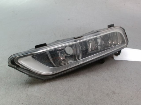 PHARE ANTIBROUILLARD AVANT GAUCHE VOLKSWAGEN PASSAT SW 2005-