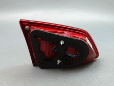 FEU ARRIERE INTERIEUR DROIT VOLKSWAGEN PASSAT SW 2005-