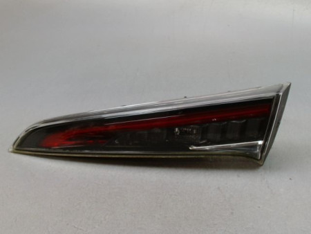 FEU ARRIERE INTERIEUR DROIT TOYOTA COROLLA