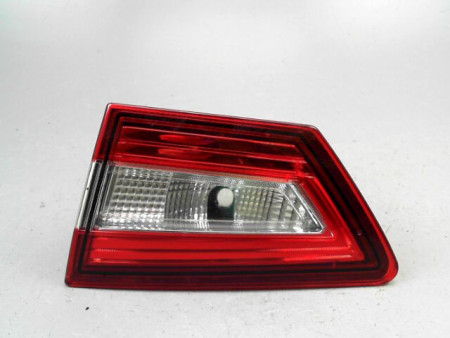 FEU ARRIERE INTERIEUR DROIT RENAULT CLIO