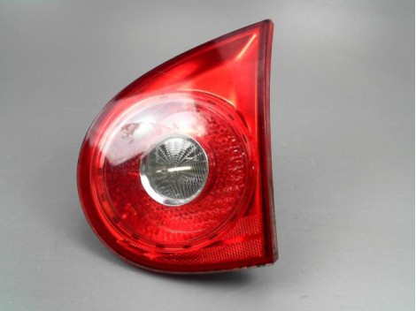 FEU ARRIERE INTERIEUR DROIT VOLKSWAGEN GOLF V (1K) 2003-2008