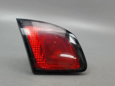 FEU ARRIERE INTERIEUR GAUCHE NISSAN PRIMERA 99-2002