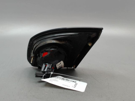 FEU ARRIERE INTERIEUR GAUCHE NISSAN PRIMERA 99-2002