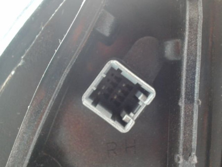 RETROVISEUR EXTERIEUR ELECTRIQUE DROIT HYUNDAI SANTA FE BREAK I 2000-2006