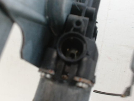 MECANISME+MOTEUR LEVE-GLACE AVANT DROIT RENAULT CLIO III Phase 2 2009-2014