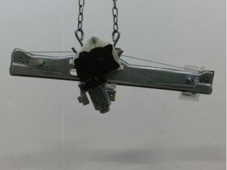 MECANISME+MOTEUR LEVE-GLACE AVANT DROIT FORD KA+