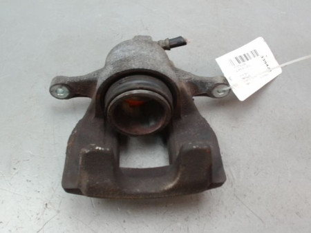 ETRIER DE FREIN AVANT DROIT TOYOTA AURIS 2010-
