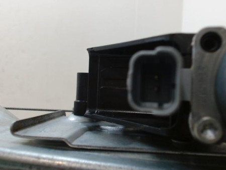 MECANISME+MOTEUR LEVE-GLACE AVANT DROIT PEUGEOT 208 Phase 1 2012-...