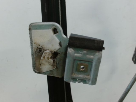 MECANISME+MOTEUR LEVE-GLACE AVANT DROIT VOLKSWAGEN POLO IV Phase 1 (9N) 2002-2005