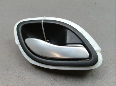 POIGNEE INTERIEURE PORTE AVANT DROIT RENAULT VEL SATIS Phase 2 2005-2009