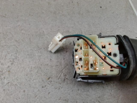 COMMANDE ESSUIE GLACE CHEVROLET SPARK Phase 1 2010-2012
