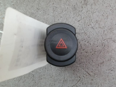 BOUTON DE WARNING DACIA DUSTER BREAK Phase 1 2010-2013