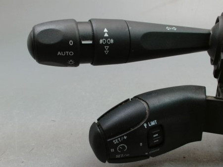 BLOC COMMODOS PEUGEOT 208 Phase 1 2012-...