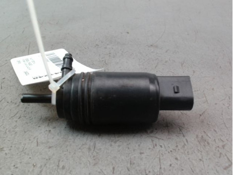 POMPE LAVE-GLACE ARRIERE BMW SERIE 1