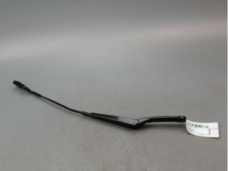 BRAS ESSUIE-GLACE AVANT DROIT PEUGEOT 308CC